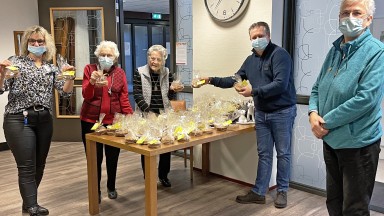 Een warme actie voor Jop en kniepertjes voor Mozaiek en Symphonie!