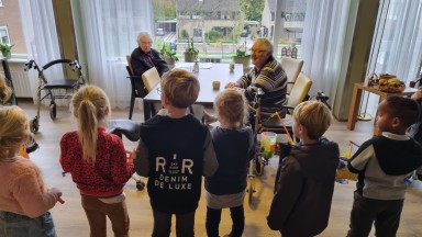 Kinderen De Westerburcht zingen in Symphonie