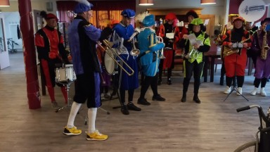 Pietenorkest bij De Wenning