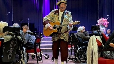 Aftrap cultureel programma Gekleurd Grijs