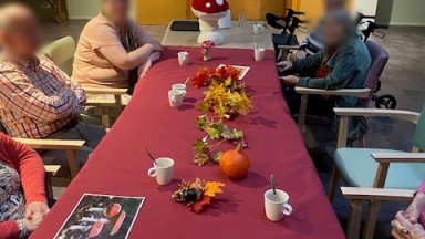 Herfst kletspot op de verpleegafdeling in Mozaiek