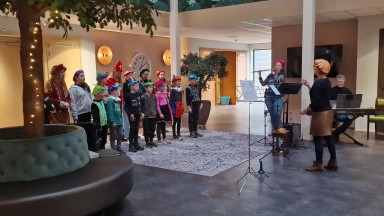 Muzikale Sinterklaas middag in Mozaiek