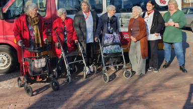 Cliënten van Symphonie bezoeken Speelgoedmuseum