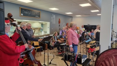 Optreden van De Traan in Eelde