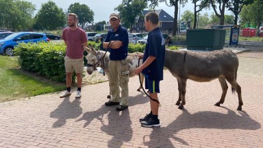 Aanstaande zondag Spectrum in het VPRO programma “Kwartier van het dier”