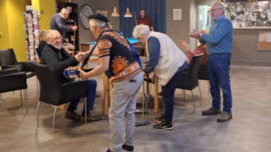 Gezellig borreluurtje in De Noorderkroon