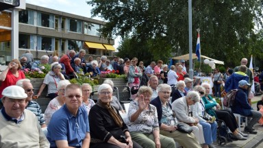 Reisgids: Bloemencorso Eelde 2018