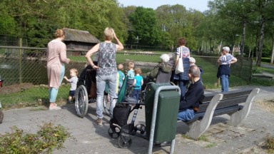 De Wenning en De Roldebol samen aan de wandel