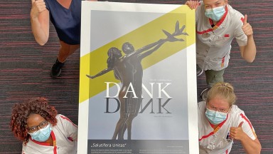 Eerbetoon van Stichting Dank Helden van de Zorg