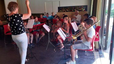 Koffieconcert van bassischool De Schuthoek