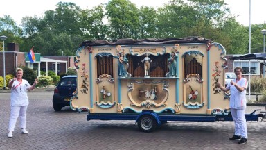 Draaiorgel op bevrijdingsdag