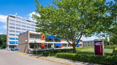 Tijdelijk drinkwater in flessen voor bewoners in woonzorgcentra Assen en Rolde