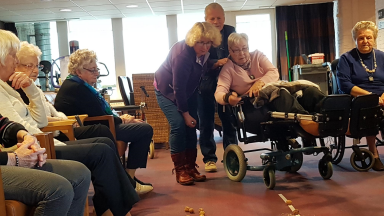 Traditiegetrouw neutieschieten in Symphonie