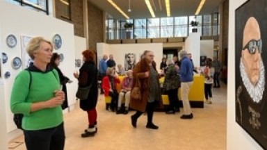 Nieuwe expositie Vijftientwee in Galerie Mozaiek