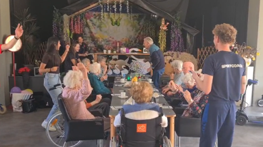 Vrolijke beweegbingo in De Noorderkroon