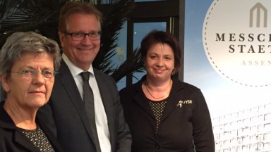 Fysiotherapeuten tekenen huurcontract Messchenstaete