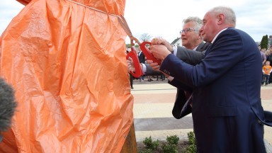 Messchenstaete officieel geopend