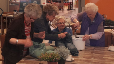 Spijkerbroekenparade in Symphonie – Else van der Laanhuis