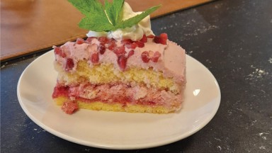 Vers gebak bij Grand Café de Messchen