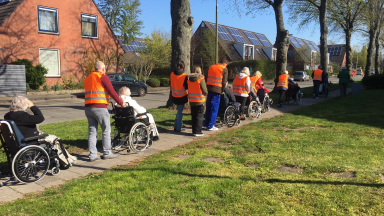 De wandelgroep van De Vijverhof